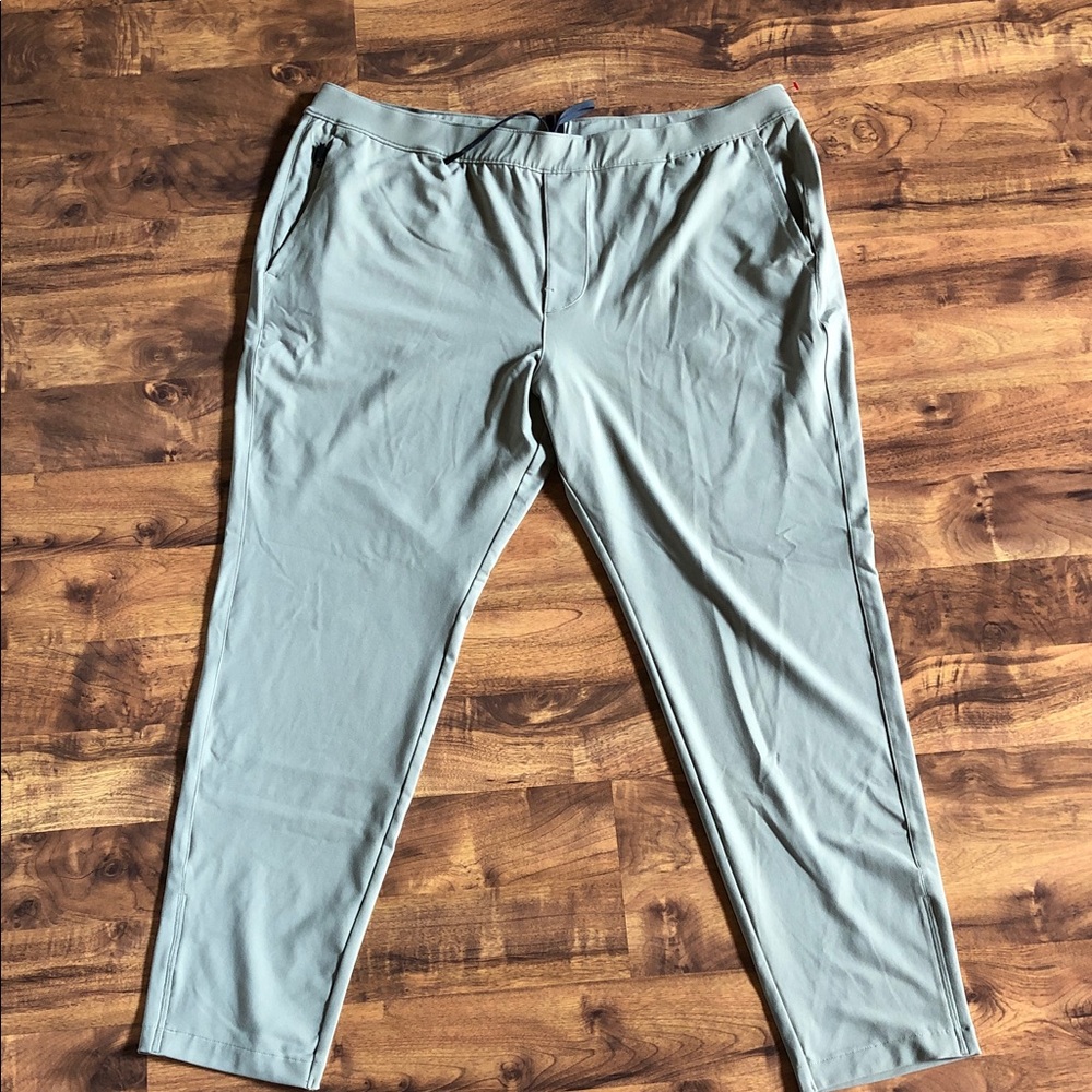 FourLaps Men's Equip Pants Twig Khaki Stretch Joggers Pants. XXL NEW